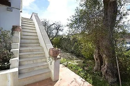 Vila Sleeps 5 Pool Air Con Wifi Ostuni