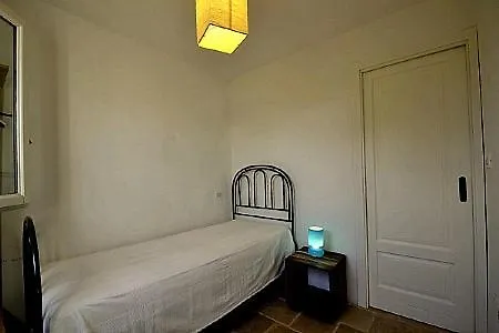 Sleeps 5 Pool Air Con Wifi