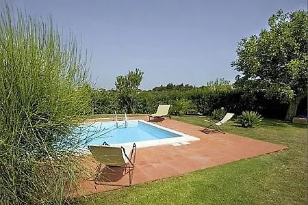 Vila Sleeps 5 Pool Air Con Wifi Ostuni